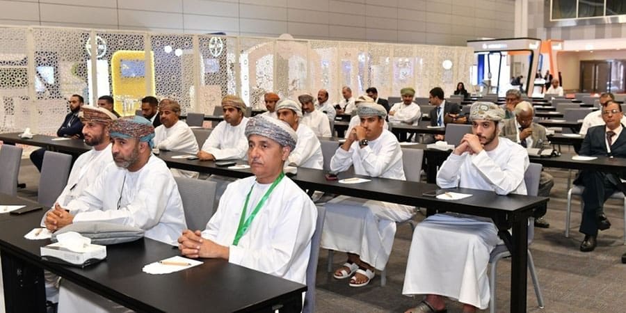 جانب من أعمال المؤتمر