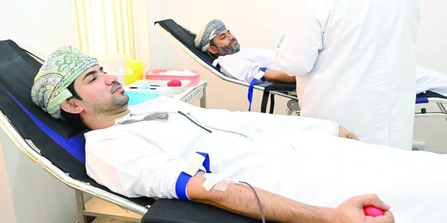 تحت شعار: "تبرع بالدم"