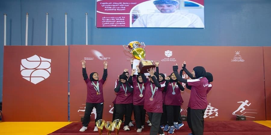الرياضية المدرسية للإناث