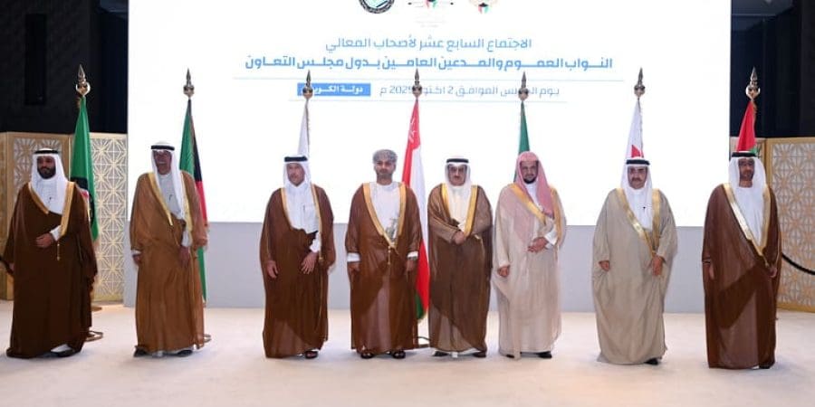 دولة الكويت الشقيقة
