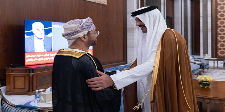 أميرُ دولة قطر يستقبل وزير الخارجيّة