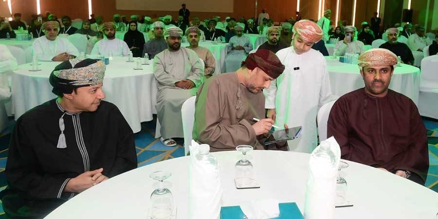 برنامج "تعزيز للفرق الأهلية"