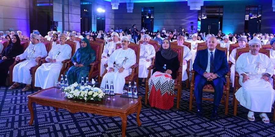 مشروع رقمنة المناهج الدراسية