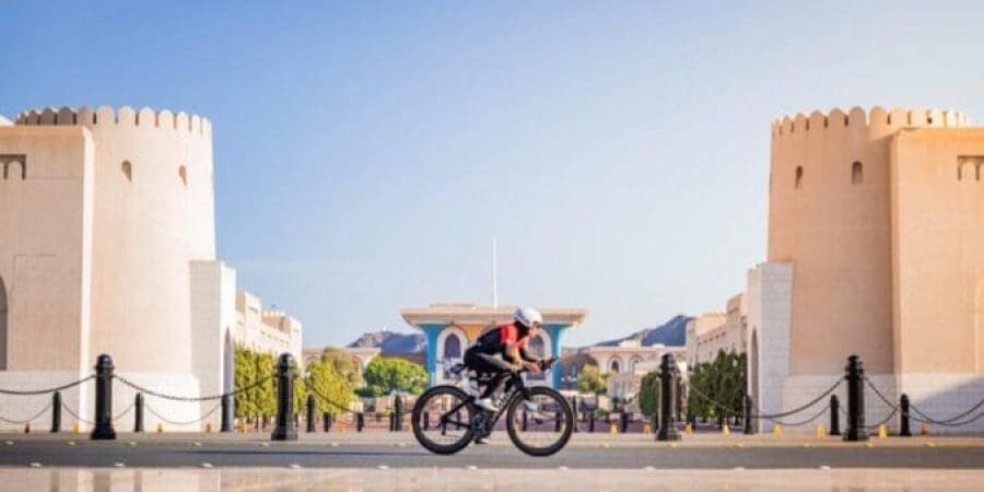 سباق “الرجل الحديدي 70.3"