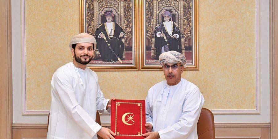إجراء عمليات العيون لـ ١٠٠٠ مريض في عدد من المستشفيات الخاصة بدءًا من يناير من العام القادم ٢٠٢٣م.