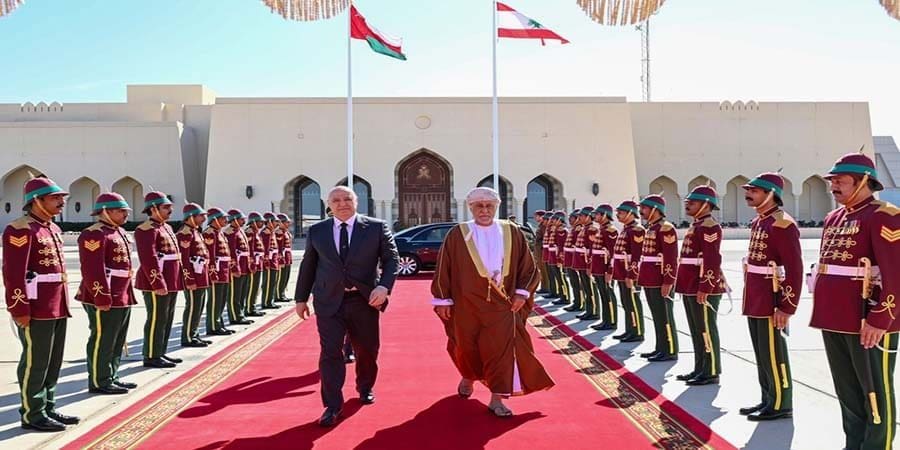 الرئيسُ اللُّبناني يغادر البلاد