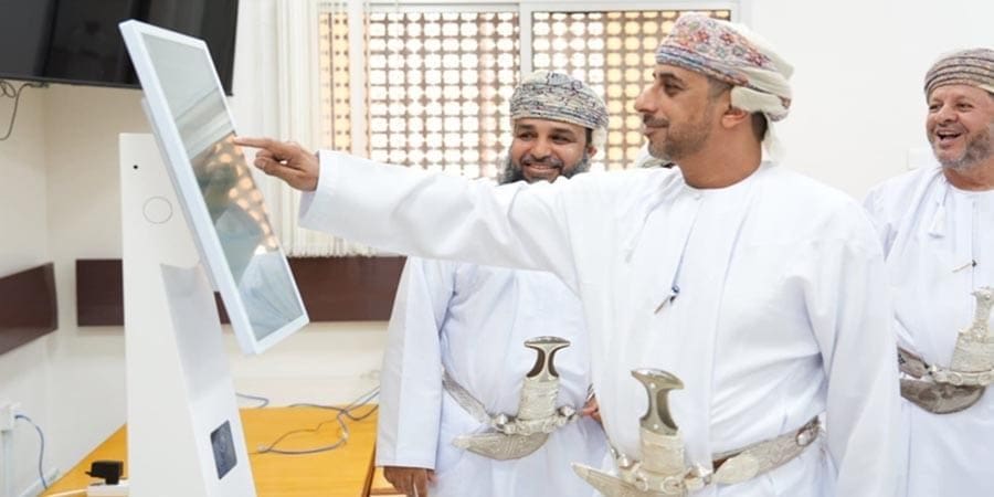 تدشين منصة التبرعات الإلكترونية