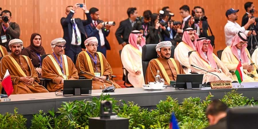 سعادة الشيخ خليفة الحارثي
