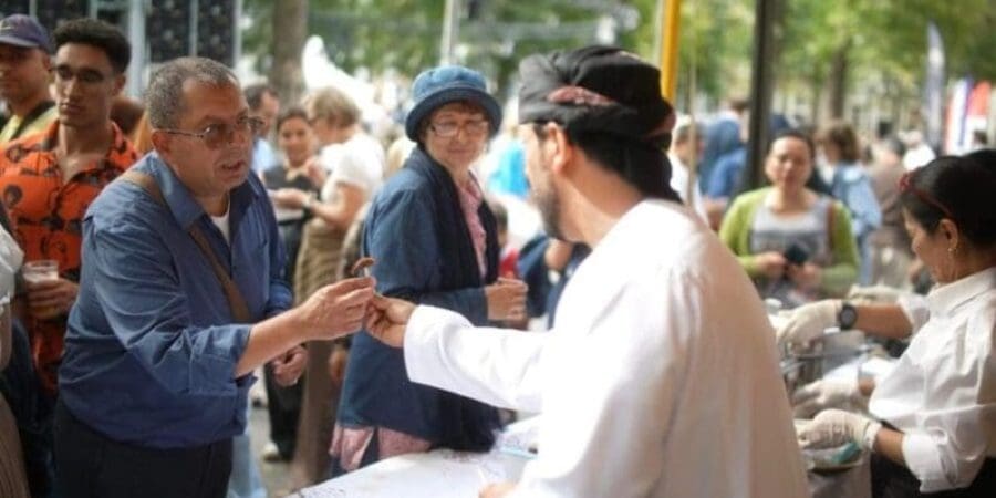 مهرجان السفارات