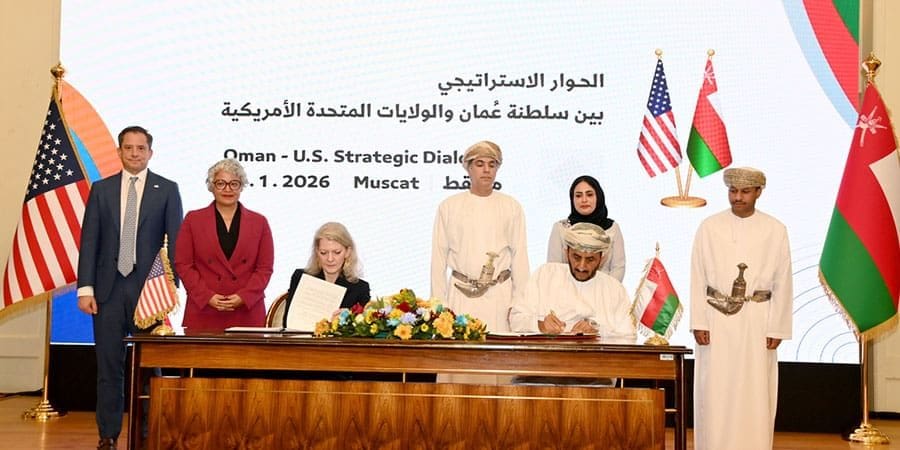 تبادل الجانبان الآراء والمواقف إزاء عدد من القضايا الإقليمية والدولية