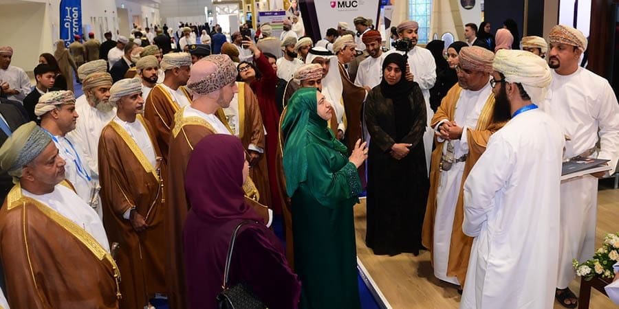 يستمر ثلاثة أيام.