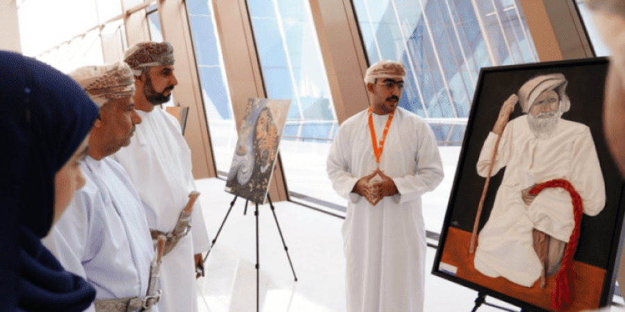 معرض "نافذة على التراث"