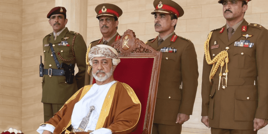 حضرة صاحب الجلالة السلطان هيثم بن طارق المعظم القائد الأعلى - حفظه الله ورعاه -