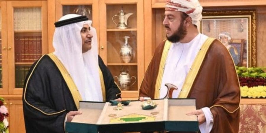 "وسام القائد"