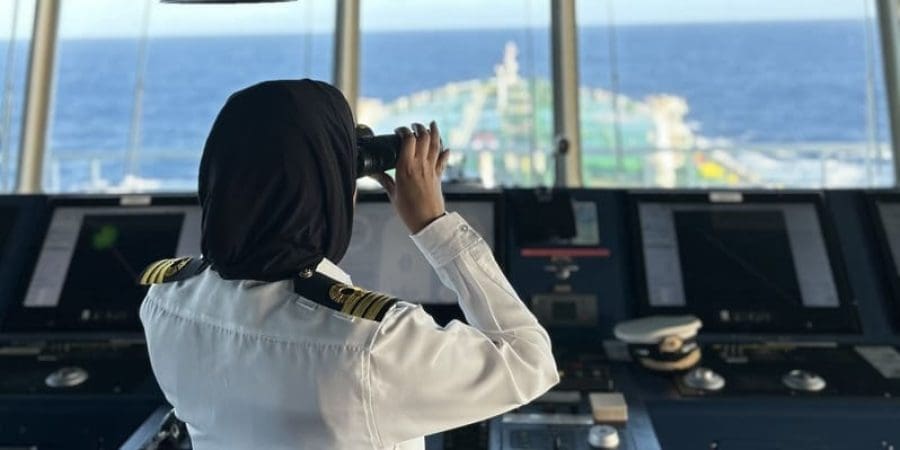 باليوم العالمي للمرأة