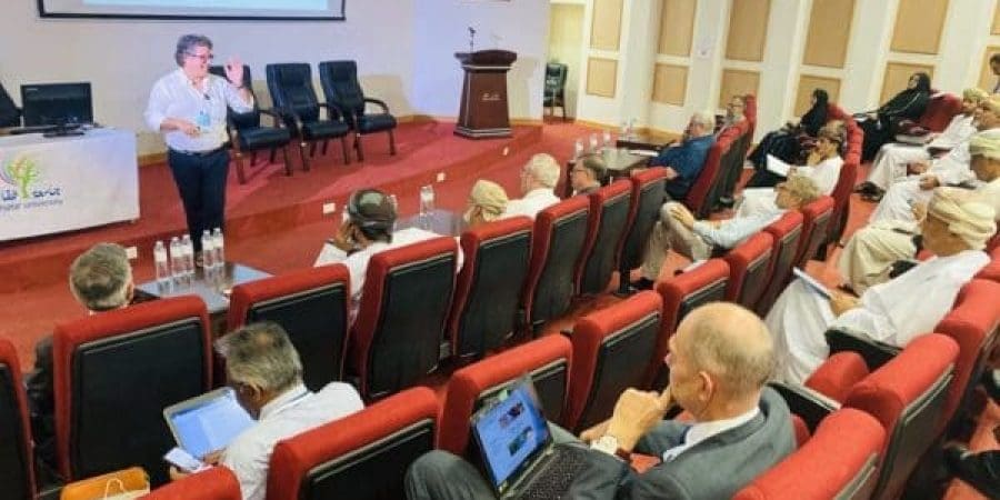 الملتقى الدولي الثاني للّبان.